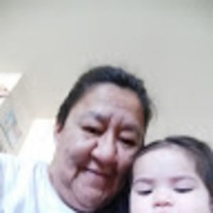 Meet your Posher, Leona